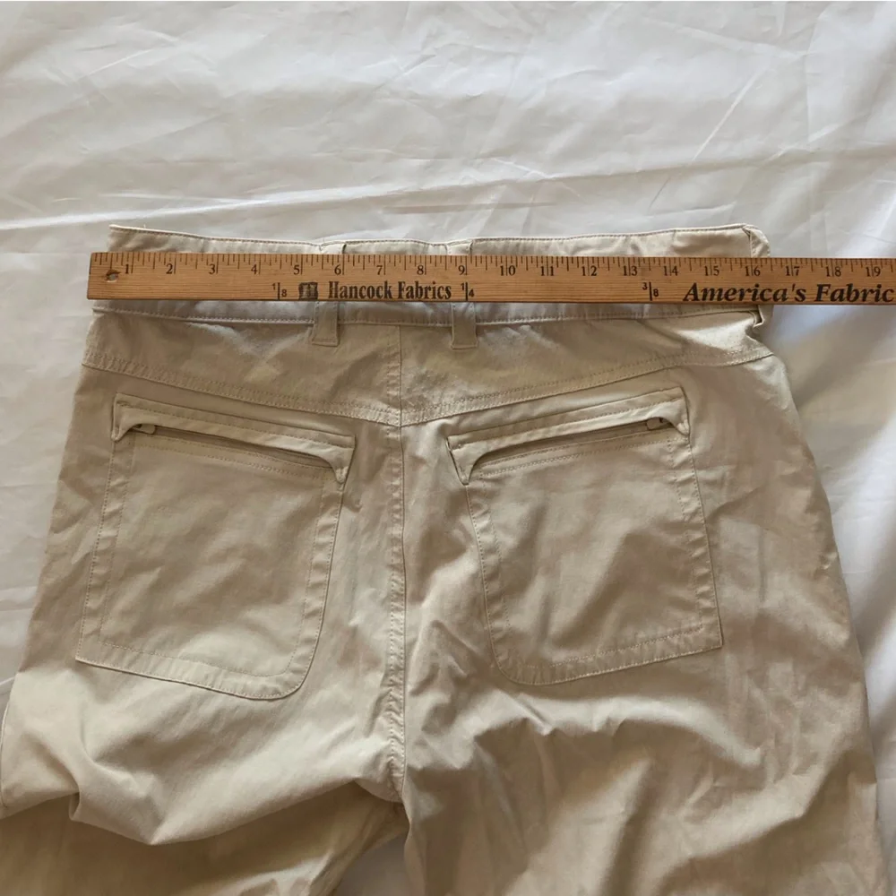 HUK Next Level Performance Fishing Shorts 10.5”Inseam Khaki Tan Cargo Size Large